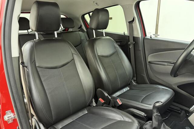 Opel KARL 1.0 ecoFLEX Innovation | Parkeersensoren Achter | Climate Control | Lederenbekleding | Elektrische Ramen | Cruise Control | Bluetooth |