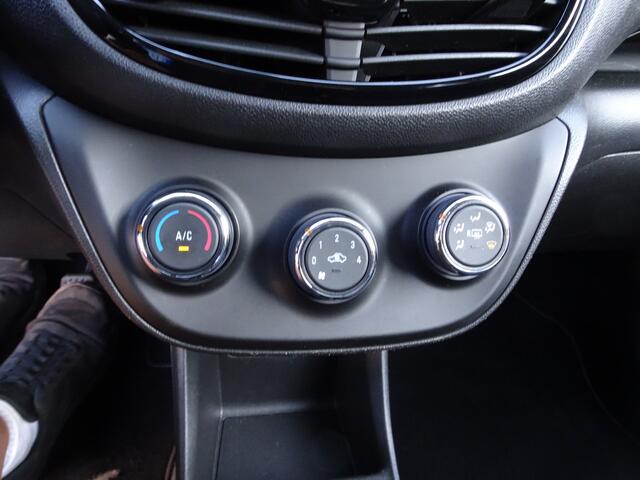 Opel KARL 1.0 ecoFLEX 120 Jaar Edition Airco, navigatie, parkeersensoren, cruise controle, licht metalen velgen, enz.