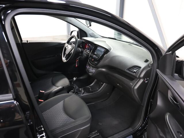 Opel KARL 1.0 Rocks Online Edition | 1ste eigenaar | AppleCarPlay/Android | Airco | Cruise Control | Parkeersensoren | 15"LMV | Isofix | Privacy Glass | DAB Radio | Buitenspiegels Elektrisch Verstelbaar | Centrale Deurvergrendeling met Afstandsbediening |