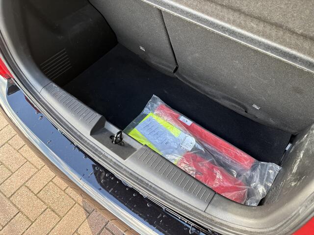 Opel KARL 1.0 ecoFLEX 75pk Automaat Edition Plus NAVI/CARPLAY/AIRCO/CRUISE/PDC