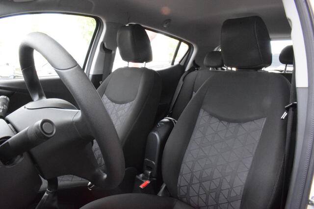 Opel KARL 1.0 ecoFLEX 120 Jaar Edition | Airco | Cruise | NL Auto | NAP