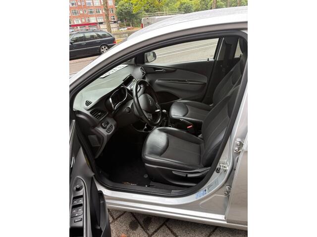 Opel KARL 1.0 ecoFL Innovation (weinig km)