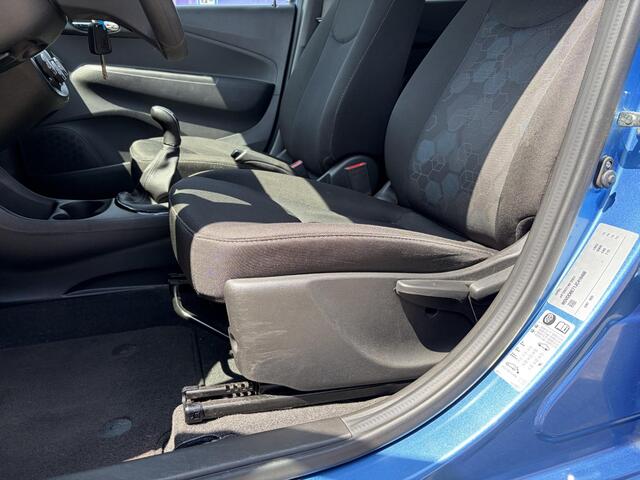 Opel KARL 1.0 Rocks Online Edition | 16"lichtmetalen velgen | All season banden |