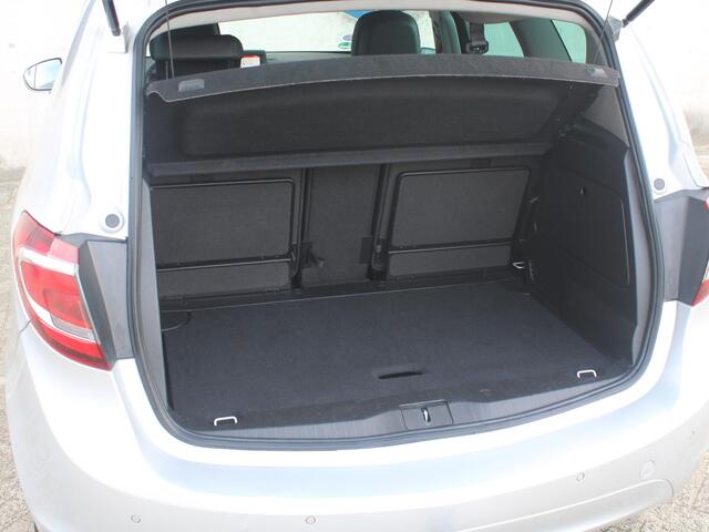 Opel MERIVA 1.4 Turbo Blitz | NAVIGATIE | TREKHAAK | ALL SEASON BANDEN |