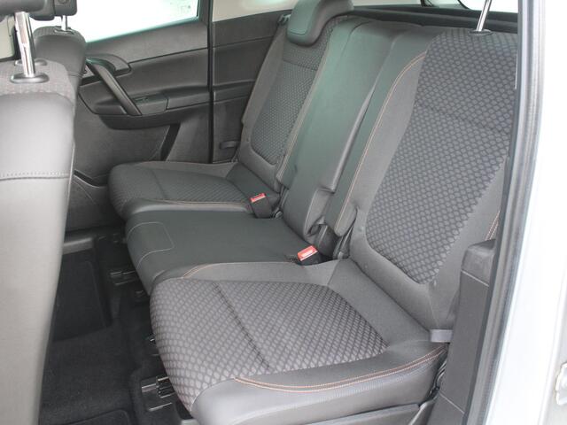 Opel MERIVA 1.4 Turbo Blitz | NAVIGATIE | TREKHAAK | ALL SEASON BANDEN |