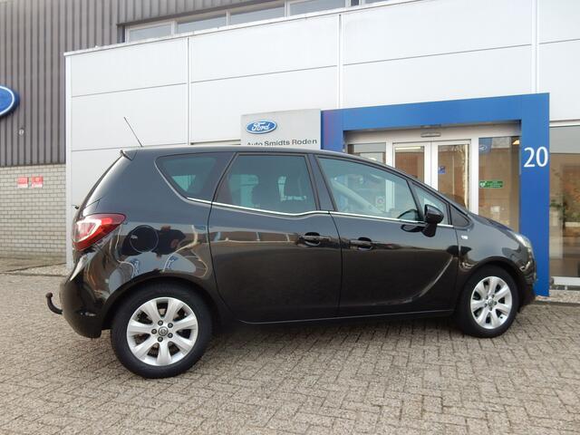 Opel MERIVA 1.4 120PK Turbo BlitZ | All season banden | Trekhaak | Half leder | AGR stoelen | Winter pack |