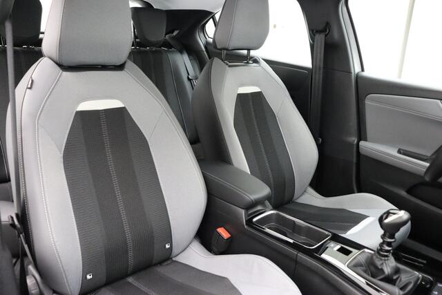 Opel MOKKA 1.2 Turbo Elegance 130 PK | Navigatie | Climate control | Lichtmetalen velgen | Camera | Zwart dak | Cruise control