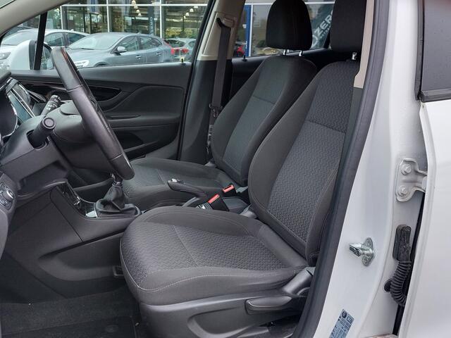 Opel MOKKA X 1.4 Turbo 140pk Edition+ | Navi + Apple Carplay + Android Auto | Airco | Cruise | Pdc V+A+Camera | Licht+Regensensor | Mistlampen | Privacy Glass | 17''lm | Trekhaak
