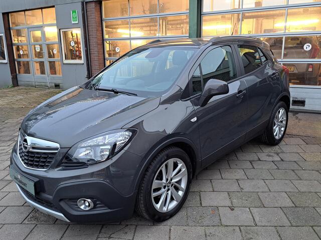 Opel MOKKA 1.4 T Edition/Navigatie/AGR-stoel/Trekhaak Navigatie/AGR-stoelen/Trekhaak