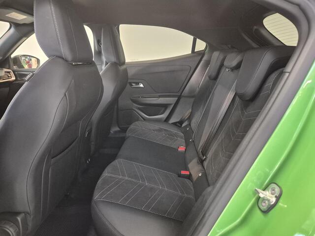 Opel MOKKA 1.2 Turbo Ultimate Automaat | Alcantara | Matrix LED Koplampen | Stoelverwarming | Stuurwielverwarming