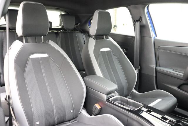 Opel MOKKA 1.2 Turbo GS 130 PK Automaat | Navigatie | Camera | Climate control | Zwart dak | Lichtmetalen velgen black | Getint glas