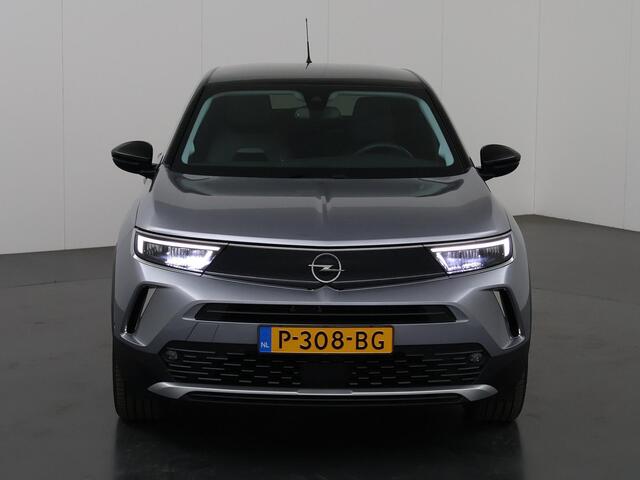 Opel MOKKA Mokka-e Business Elegance 50-kWh 11kw bl. | Apple CarPlay/Android Auto | LED | DAB | Rij-hulp Systeem | 3-Fase | Camera | 12 Inch Display | PrivacyGlass |