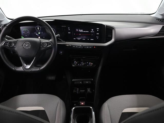 Opel MOKKA Mokka-e Business Elegance 50-kWh 11kw bl. | Apple CarPlay/Android Auto | LED | DAB | Rij-hulp Systeem | 3-Fase | Camera | 12 Inch Display | PrivacyGlass |
