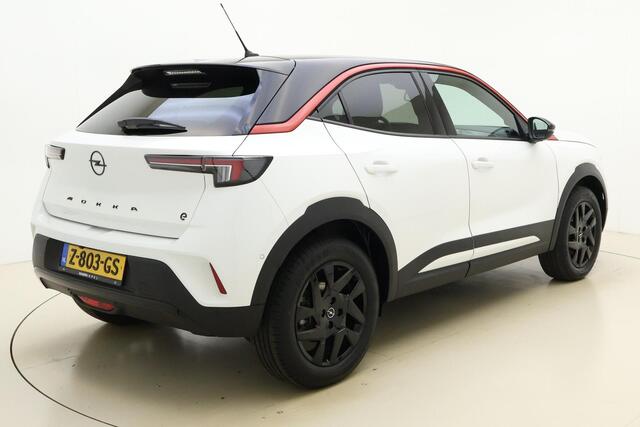 Opel MOKKA Electric Level 4 50 kWh | Navigatie | Stoel & Stuurverwarming | Zwart dak | Keyless | Getint glas | Climate control | Camera | Cruise control
