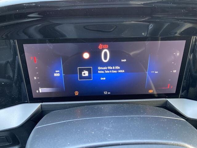 Opel MOKKA 1.2 Turbo Edition Nieuw model | ECC | Navigatie | Stoel/Stuurverwarming | Camera | LED | Parkpilot | Draadloze telefoonlader | 17" Lichtmetalen velgen