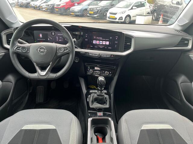 Opel MOKKA 1.2 Turbo Business Elegance 130 PK | Navigatie | Camera | Trekhaak | Stuur- en stoelverwarming | Lichtmetalen velgen