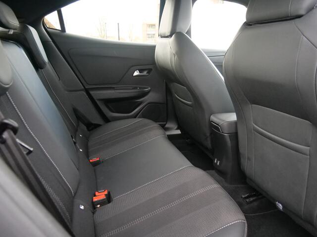 Opel MOKKA 1.2 Turbo 130pk GS Automaat Navigatie / Winterpakket / Camera