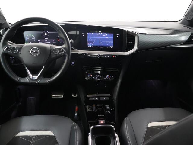 Opel MOKKA Mokka-e Ultimate 50-kWh 11kw bl. | Trekhaak | Warmtepomp | Navigatie | Parkeercamera | Stoel/Stuurverwarming | verwarming | Cruise Control Adaptief |