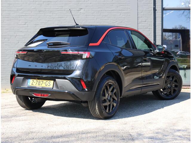 Opel MOKKA Electric Level 4 50 kWh | Stoel, stuur verwarmd | Adaptieve cruise control | Camera | Dodehoekwaarschuwing | Digitale Cockpit | Warmtepomp | Navigatie | AppleCarPlay/ AndroidAuto | LED |