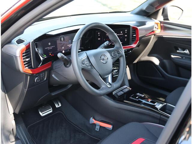 Opel MOKKA Electric Level 4 50 kWh | Stoel, stuur verwarmd | Adaptieve cruise control | Camera | Dodehoekwaarschuwing | Digitale Cockpit | Warmtepomp | Navigatie | AppleCarPlay/ AndroidAuto | LED |
