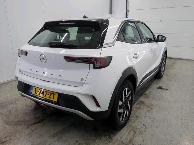Opel MOKKA Mokka-e Elegance 50-kWh 11kw bl. Navigatie Apple Carplay/Android Auto Camera Parkeersensoren achter Crusie Control Stoel-en stuurverwarming Ledverlichting Getinte ramen Climate Control