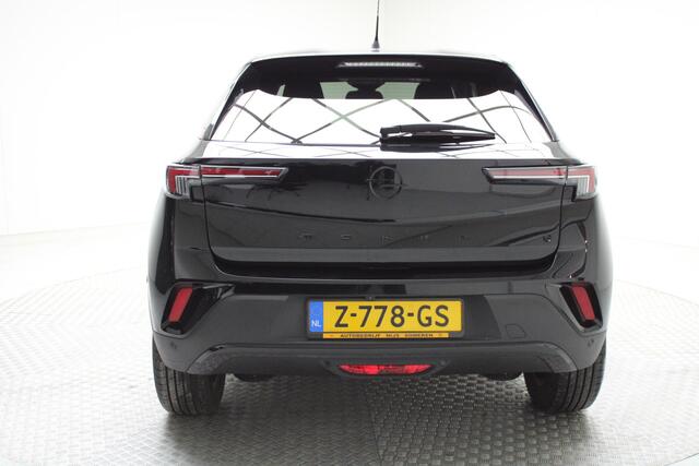Opel MOKKA Electric Level 4 50 kWh | NL-auto | climate | pdc v/a+ camera | navi | carplay | dode hoek | cruise | bluetooth | spiegels elec. inklapbaar | keyless | stoel/stuur verwarming