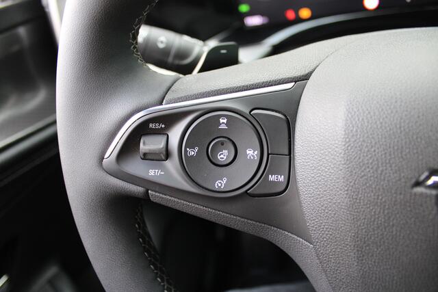 Opel MOKKA 1.2T 130PK Ultimate Automaat | Led | Camera | BLIS | Adaptieve Cruise | Keyless | Winterpack