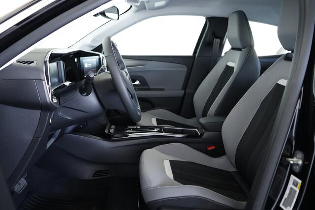 Opel MOKKA Mokka-e 50-kWh 11kW bl. / LED / Cam / CarPlay / Navi / Stuur Stoel verwarming / Warmtepomp / Cruise