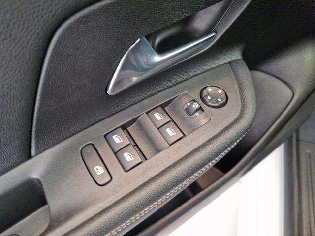 Opel MOKKA 1.2 Level 4 GS | Navigatie | Achteruitrijcamera | Dodehoek Sensoren | Parkeersensoren voor en achter | Climate Control