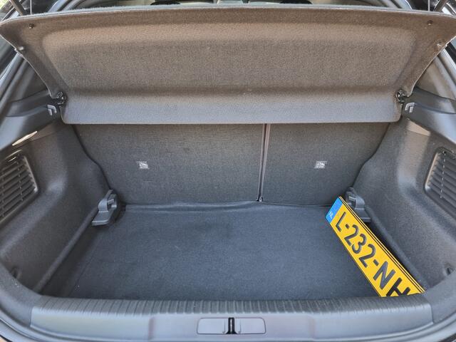 Opel MOKKA 1.2 Turbo Ultimate 131pk | Super uitvoering | NAP- 24dkm! | Nieuwstaat!