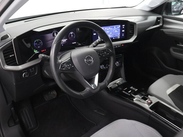 Opel MOKKA Mokka-e Elegance 50-kWh 7.4kw bl. | DAB | Stoel/Stuurverwarming | Navigatiesysteem | Parkeercamera | Keyless Go | Dodehoekdetectie |