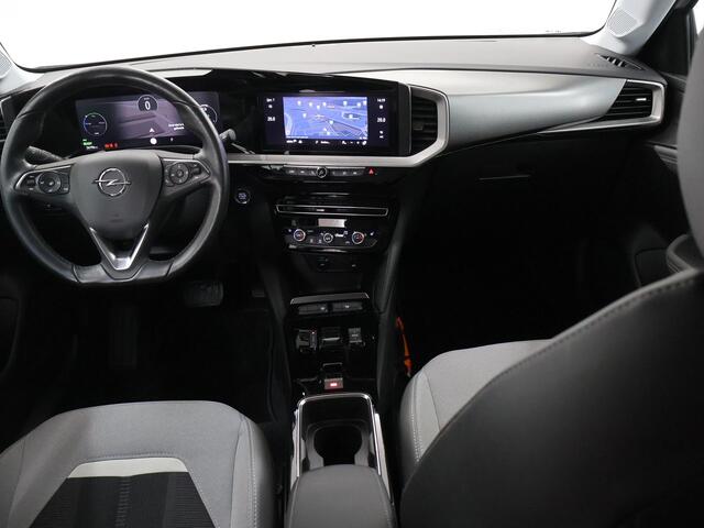 Opel MOKKA Mokka-e Elegance 50-kWh 7.4kw bl. | DAB | Stoel/Stuurverwarming | Navigatiesysteem | Parkeercamera | Keyless Go | Dodehoekdetectie |