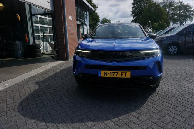 Opel MOKKA 1.2 TURBO 131PK GS LINE TWO TONE ORIGINEEL NL OKT 2021 AFN.TREKHAAK CAMERA LEDER STOELVERWARMING ANDROID-APPLECARPLAY NAVIGATIE FULL LED PDC CLIMA ADAPTIEVE CRUISE ENZ...