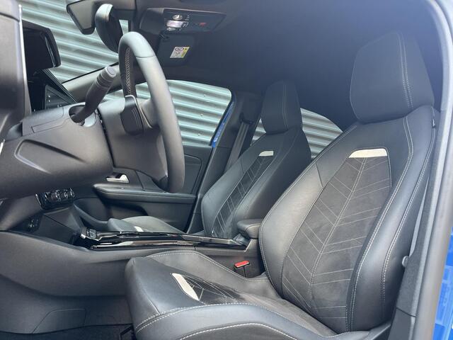 Opel MOKKA Ultimate 1.2 Turbo 130pk EAT8 | ALCANTARA/LEDER | LED MATRIX | KEYLESS | NAVI PRO | WINTER PACK | ISOFIX | DAB+ |