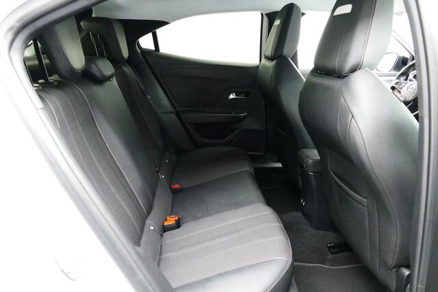 Opel MOKKA 1.2 130pk Turbo Elegance. Camera, Clima, Cruise, Stoel&StuurVerw, Haak 1200kg