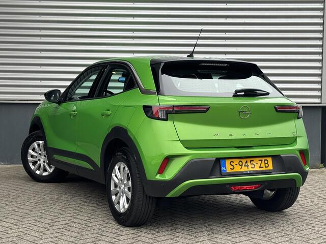 Opel MOKKA Mokka-e Edition 3-FASEN 50kWh 136pk | NAVI PRO | 180° CAMERA + SENSOREN | KEYLESS | CLIMATE CONTROL | ISOFIX | DAB+ | APPLE CARPLAY / ANDROID AUTO | WARMTEPOMP |