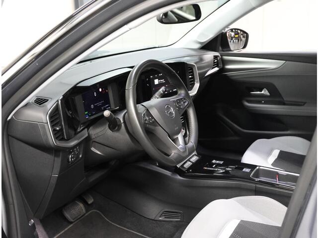 Opel MOKKA Mokka-e Elegance 50-kWh 136PK | AppleCarPlay/AndroidAuto | Cruise Control | Climate Control | Camera | Digitale Cockpit | Navigatie | FULL LED | TwoTone | Isofix | Armsteun |