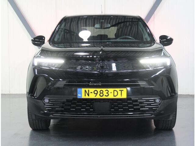 Opel MOKKA Mokka-e GS Line 50kWh 136PK | 1ste eigenaar | 3 FASE | ACCURAPPORT 90% | Adaptive Cruise Control | Matrix LED | Camera | 18"LMV | Navigatie | Digitale Cockpit | Navigatie | FULL LED | Isofix | Privacy Glass |