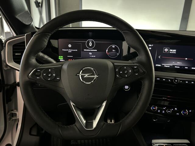 Opel MOKKA Electric Ultimate 50 kWh Topstaat zeer sportieve Mokka! | Multimedia | Navi Pro | Zwart dak en motorkap!