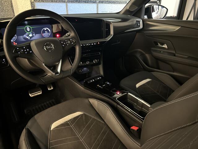 Opel MOKKA Electric Ultimate 50 kWh lage kilometerstand, Multimedia Navi Pro | Stoelmassage