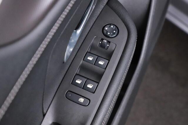 Opel MOKKA Mokka-e Elegance 50-kWh ECC/Leder/Navi/Camera/Winterpakket