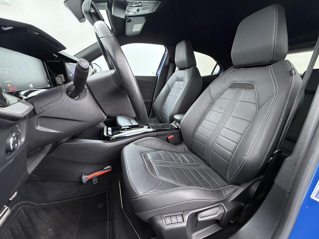 Opel MOKKA Mokka-e Ultimate 50kWh Leer-Stoel+Massage Adap.Cruise Warmtepomp LED-Matrix Navi Ecc 360°CameraTwo-Tone Lak Apple Carplay Android Auto SOH 91% Keyless Stuur-Stoelverwarming Lmv 18" Lane Assist DAB+ Regen-Lichtsensor Zeer compleet! ¤ 42.000 nieuw! Slechts 