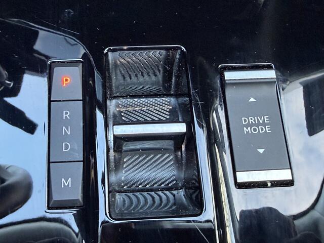 Opel MOKKA 1.2 Turbo Elegance AUTOMAAT !! Carplay navi ,stuur verwarming+ stoelen . lijndetectie PDC .Cruise contr . Camera 360 .