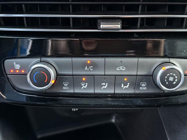 Opel MOKKA 1.2 Turbo Elegance AUTOMAAT !! Carplay navi ,stuur verwarming+ stoelen . lijndetectie PDC .Cruise contr . Camera 360 .