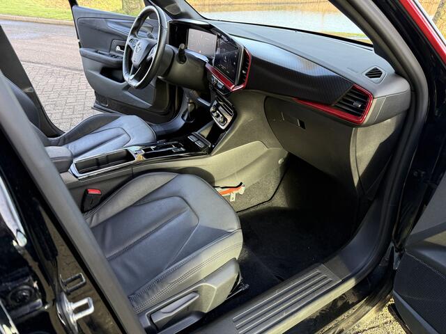 Opel MOKKA Electric Level 4 50 kWh ** Leder ** Navigatie ** Trekhaak ** 18inch Rijbereik tot 457km (WLTP)