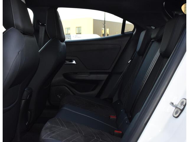 Opel MOKKA 1.2 Turbo 130PK Aut. Ultimate | LED | Carplay | Camera | Keyless | Incl. garantie