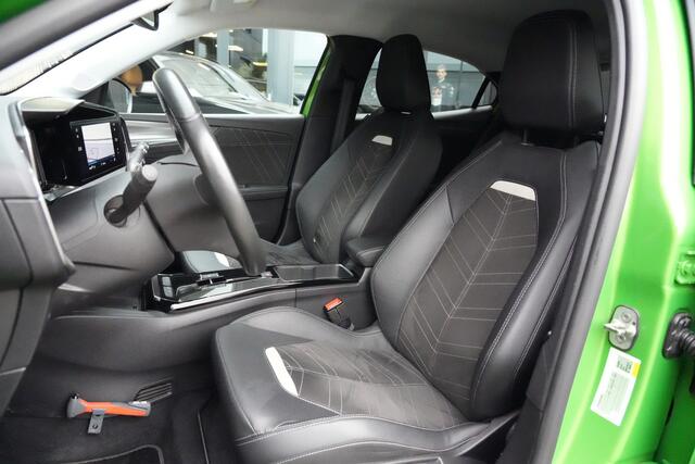 Opel MOKKA Mokka-e Ultimate 50-kWh 11kw bl. 136 pk Navigatie/Stoelverwarming/Camera
