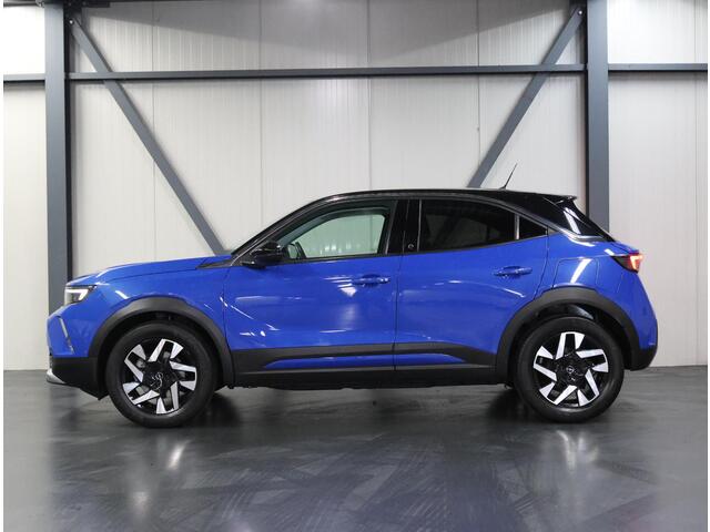 Opel MOKKA Mokka-e Business Elegance 50-kWh 11kw bl. 136PK | 1ste Eigenaar | ACCURAPPORT 92% | Armsteun | StoelStuurVerwarming | Navigatie | Climate Control | Adaptieve Cruise Control | LED | Camera | Isofix | Privacy Glass | Parkeersensoren |