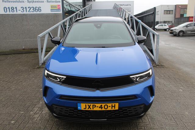 Opel MOKKA 1.2 Turbo Edition Virtueelcockpit XXL/Navigatie/Achteruitrijcamera/Apple carplay/Adaptive cruisecontrol/Stoelverwarming/Stuurverwarming/Parkeersensoren rondom/Led dagrijverlichting/Keyless/Privacyglas