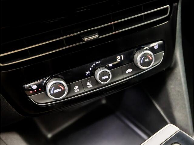 Opel MOKKA 1.2 Turbo Elegance Sport Automaat (VIRTUAL COCKPIT, GROOT NAVI, LEDER, 360 CAMERA, STOELVERWARMING, SPORTSTOELEN, GETINT GLAS, MASSAGE, NIEUWSTAAT)